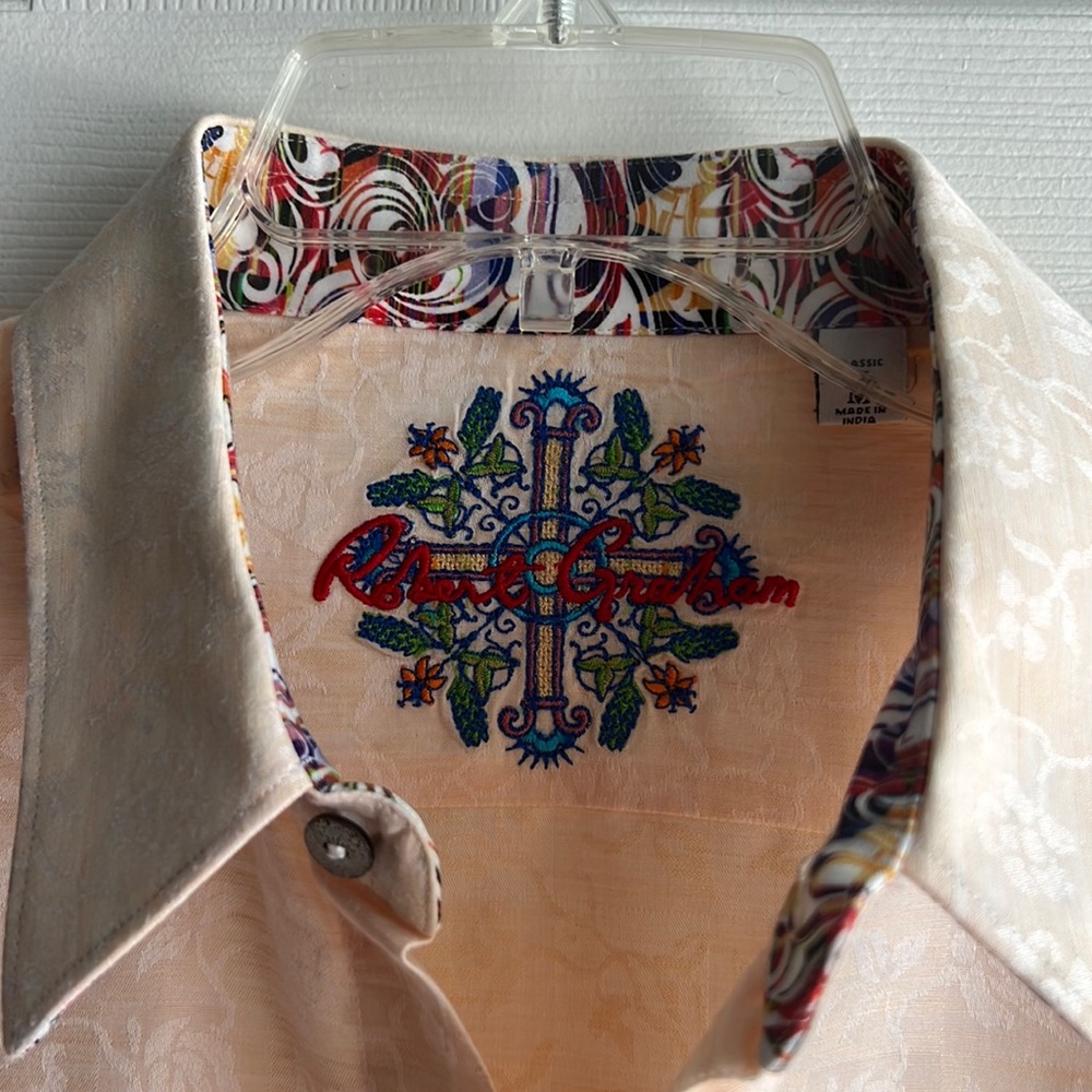 Robert Graham shirt